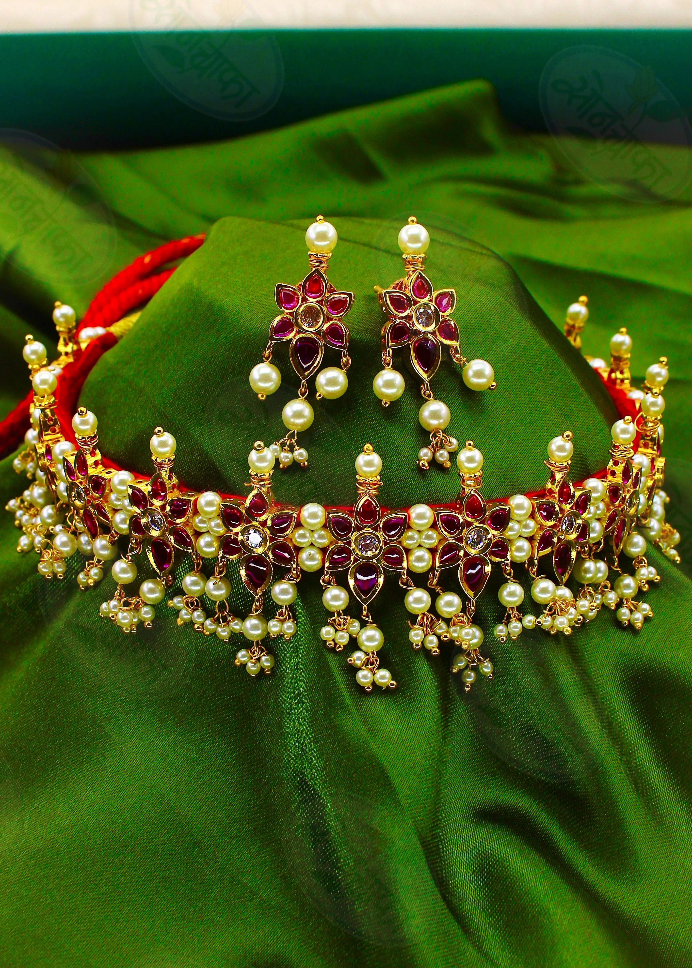 BRIDAL MOTI CHOKER SET